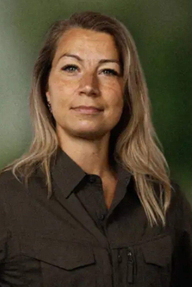 Shanon Kompier portrait