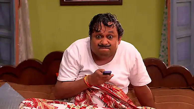 Chamchi becomes the head of the household - Happu Ki Ultan Paltan