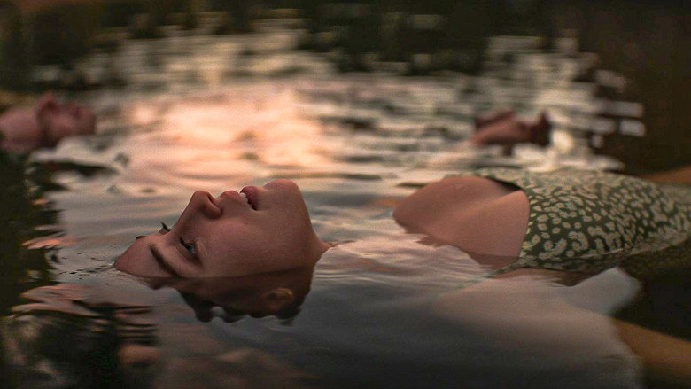 The Lost Flowers of Alice Hart S01E04 — Episode 4 episode still