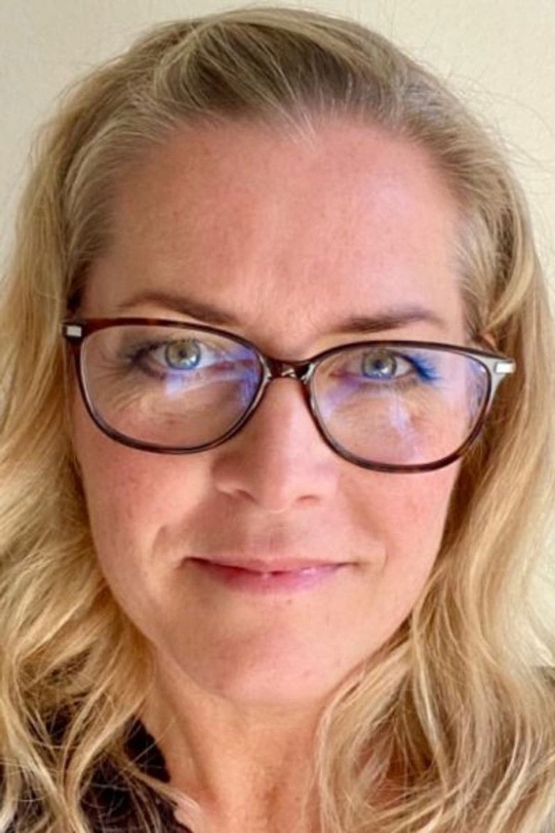 Sarah Jensen portrait image