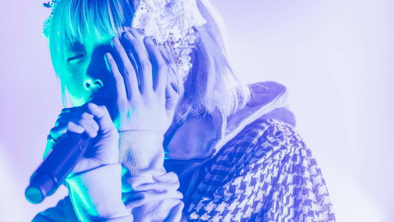 Still from ano 1st Album Release TOUR 「猫吐極楽つあー 〜何&卒よろしゅう〜」
