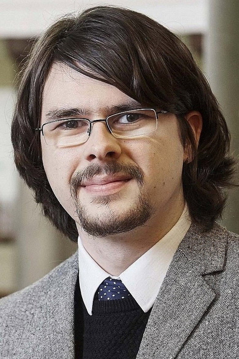 Люк Дейли Гроуз portrait