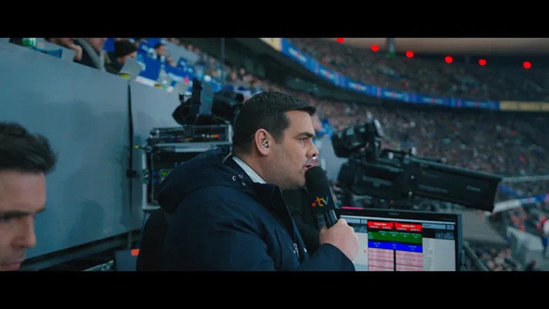 Still from Ce Qui Nous Tient Debout