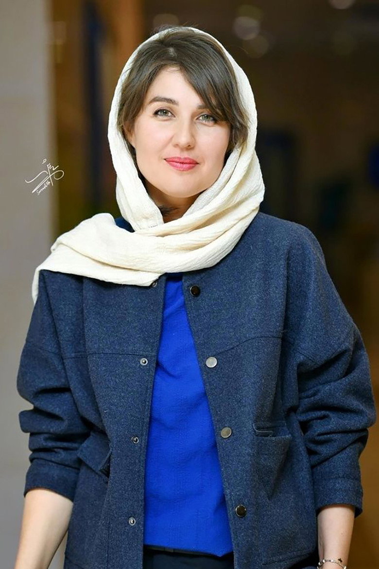 Gloria Hardi portrait