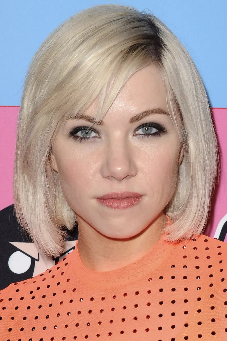 Carly Rae Jepsen photo 7