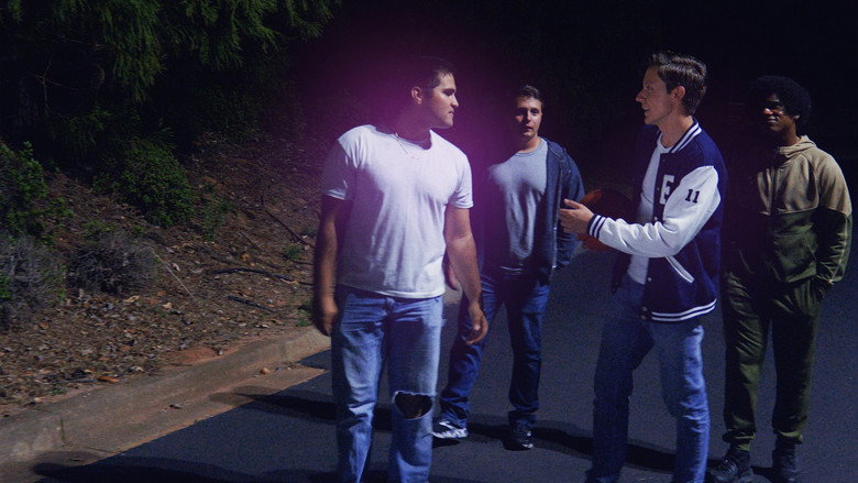 Image d'arrière-plan 2 du film The Last Sunday of High School