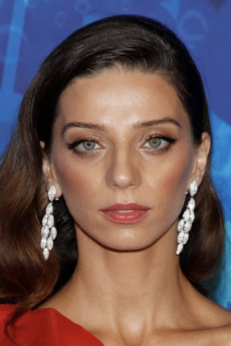 Angela Sarafyan photo