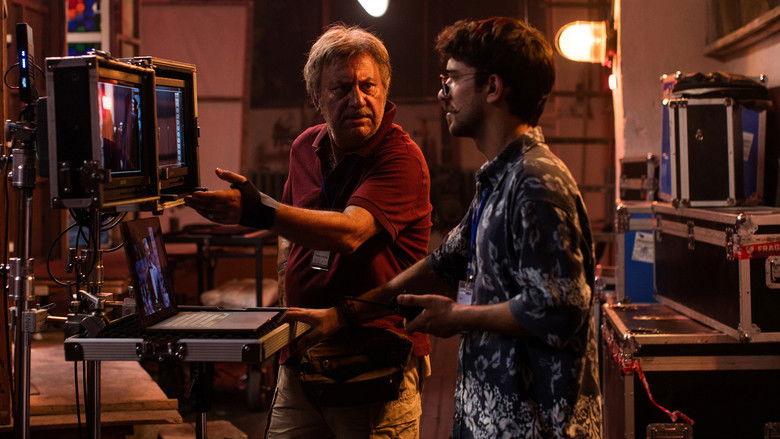 Image d'arrière-plan 4 du film Харгӯши сиёҳ, харгӯши сафед