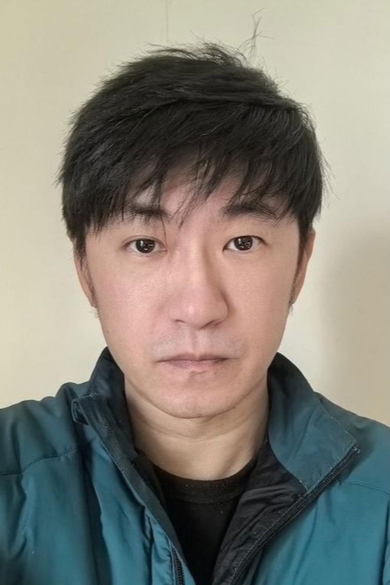 何一平 portrait image