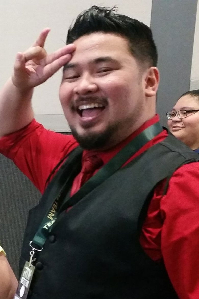 Gil Calceta portrait image