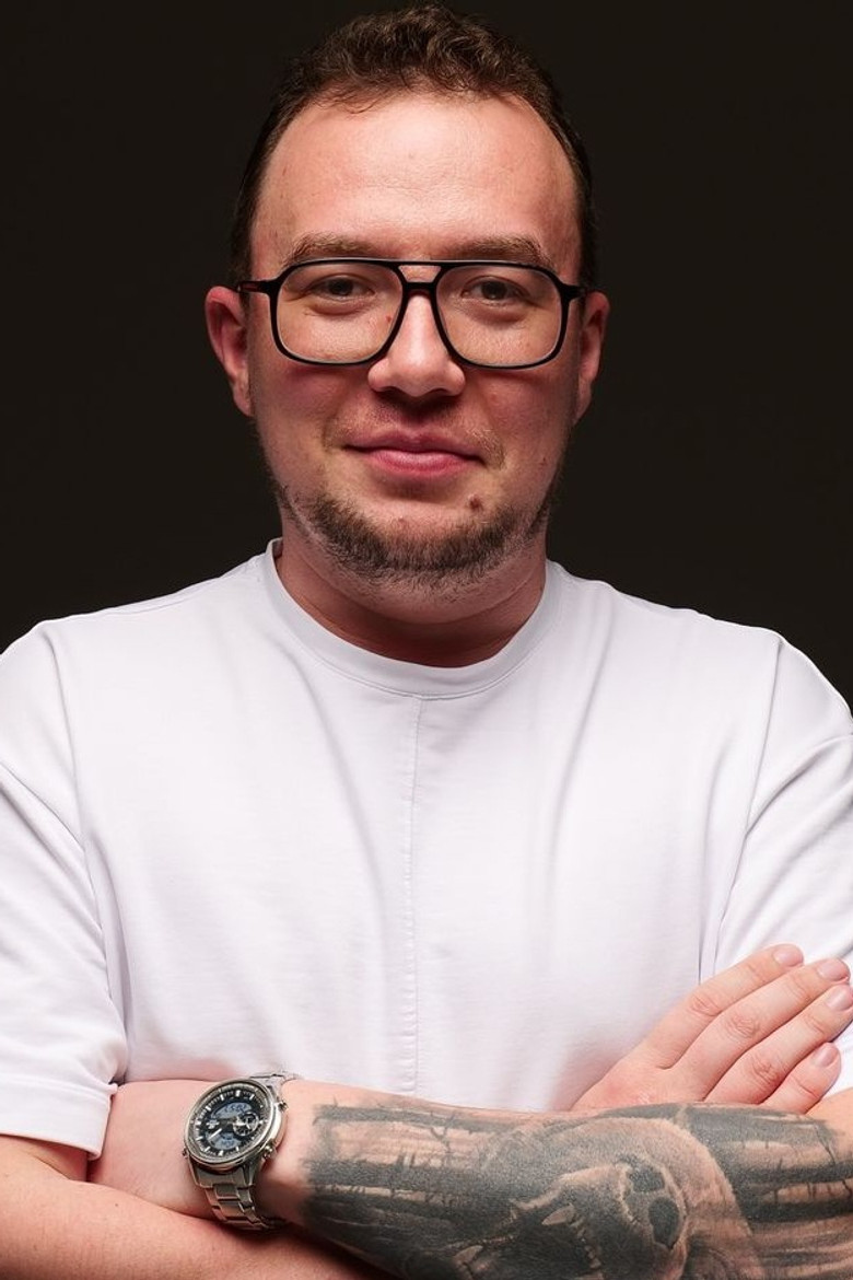 Валентин Ли portrait