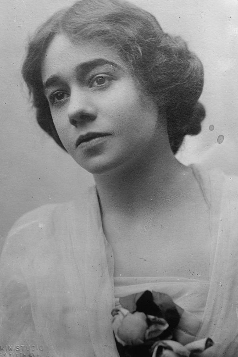 Pauline Lord photo 2