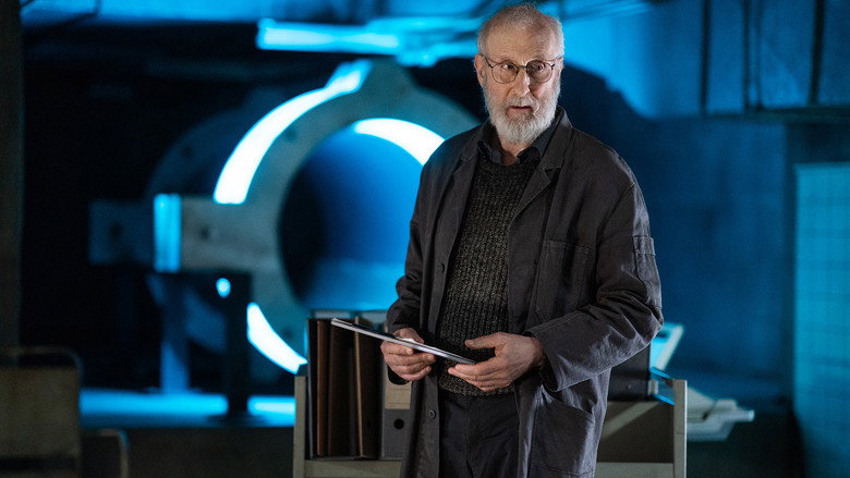 Still from Counterpart - Season 2 Episode 5