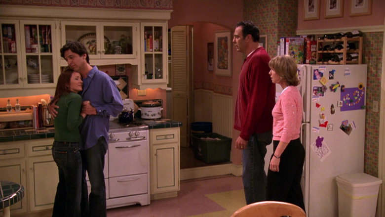Still from Alle lieben Raymond - Season 9 Episode 1