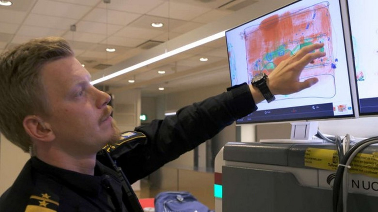 Still image for Border Control: Sweden season 1 episode 12: Strange Luggage and Secret Cargo Still image for Border Control: Sweden season 1 episode 12: Strange Luggage and Secret Cargo