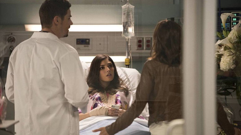Still from Beauty and the Beast - Season 4 Episode 2