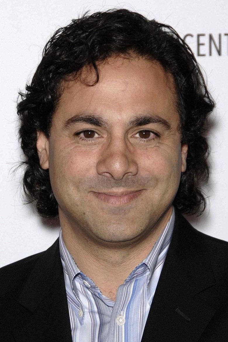 Gabe Sachs portrait image