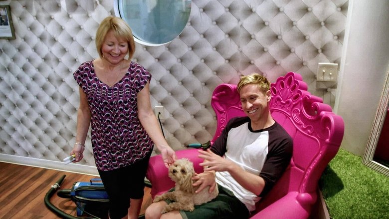 Still image for Russell Howard & Mum: Globetrotters season 1 episode 6: Fabulous Dogs Of New York