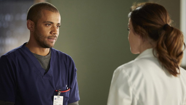 Still from Saving Hope - シーズン 5 エピソード 1