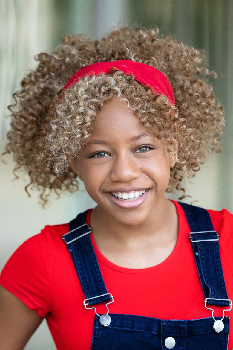 Timia Simone Reed portrait image