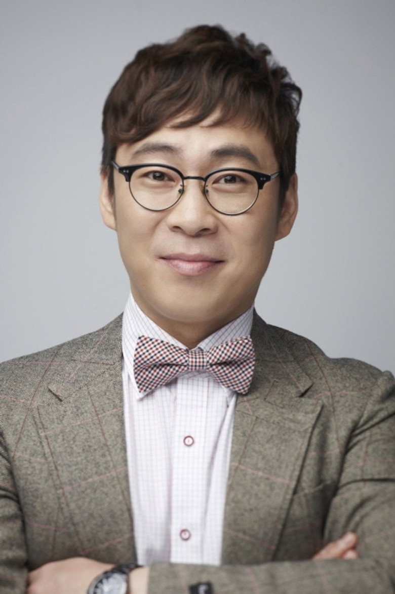 Jang Dong-hyuk photo