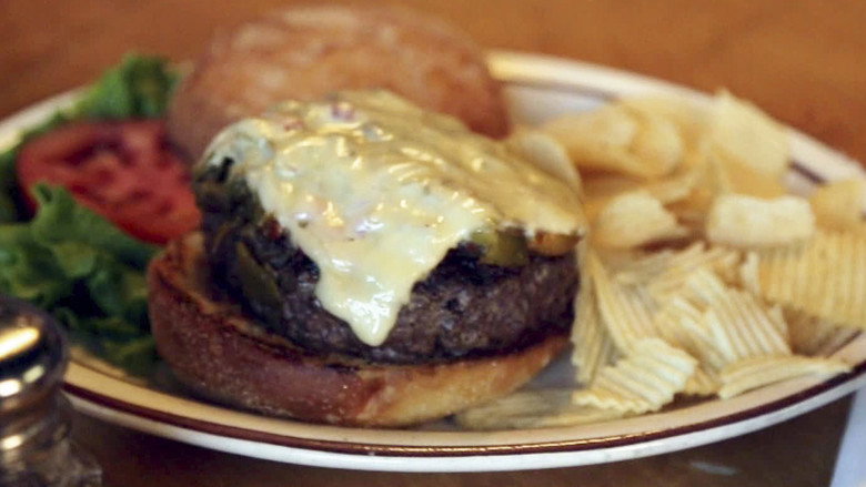 New Mexico's Green Chile Cheeseburgers