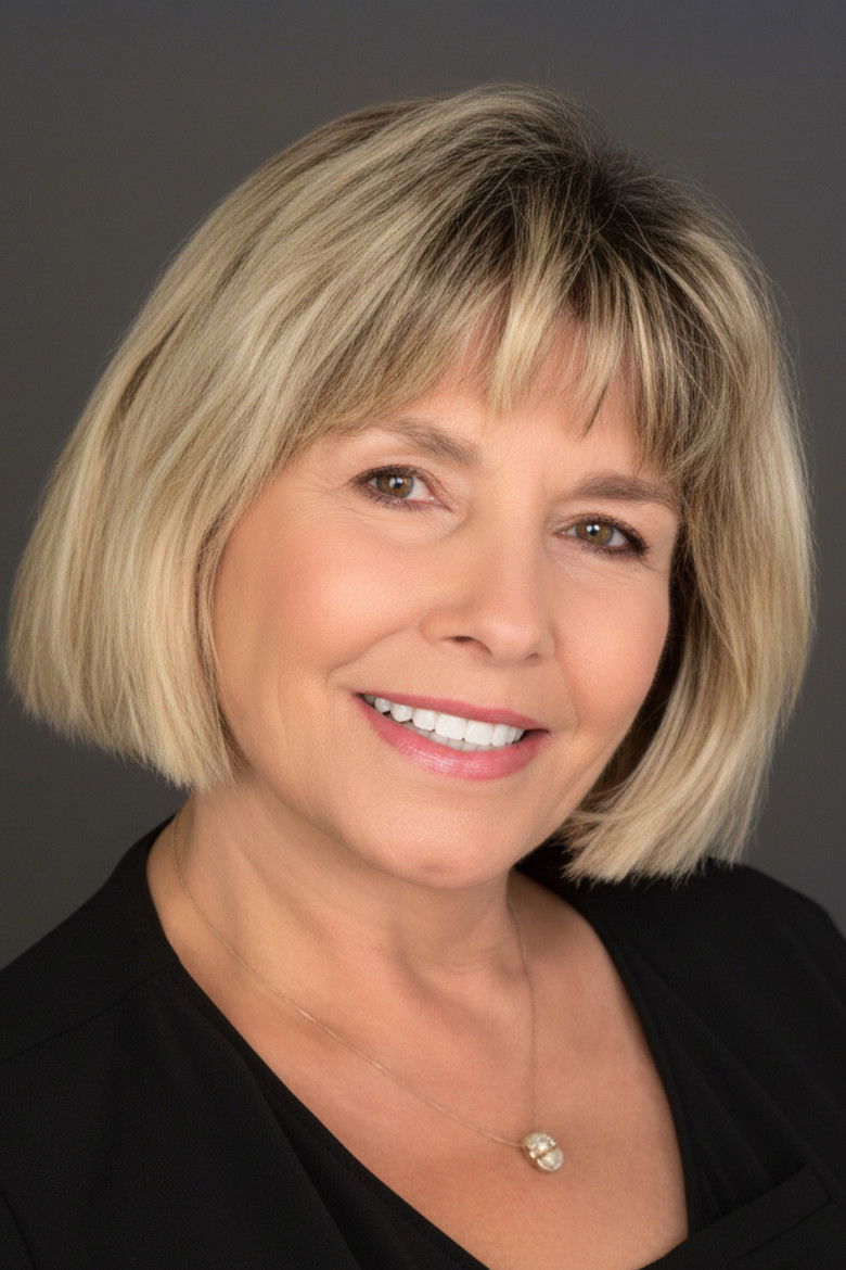 Zeynep Özal portrait image