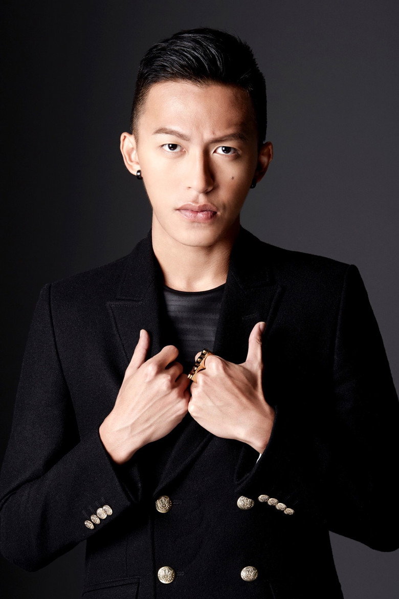 Tosh Zhang photo 2