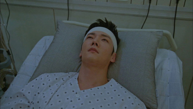 Still from Mr. Queen - Season 1 Episode 7