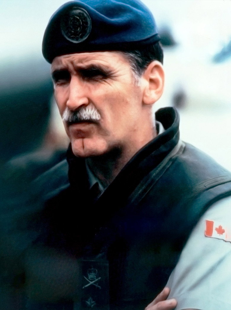 Imatge de Shake Hands with the Devil: The Journey of Roméo Dallaire