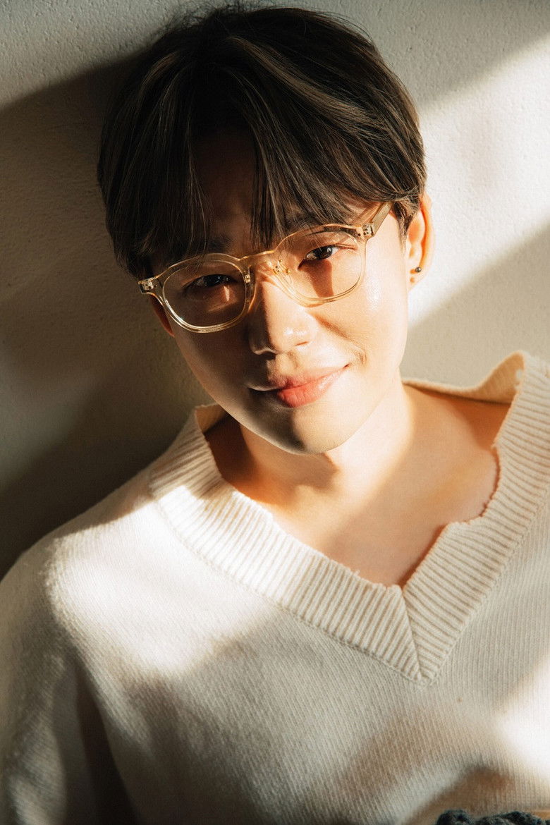 Hong Dae Kwang portrait image