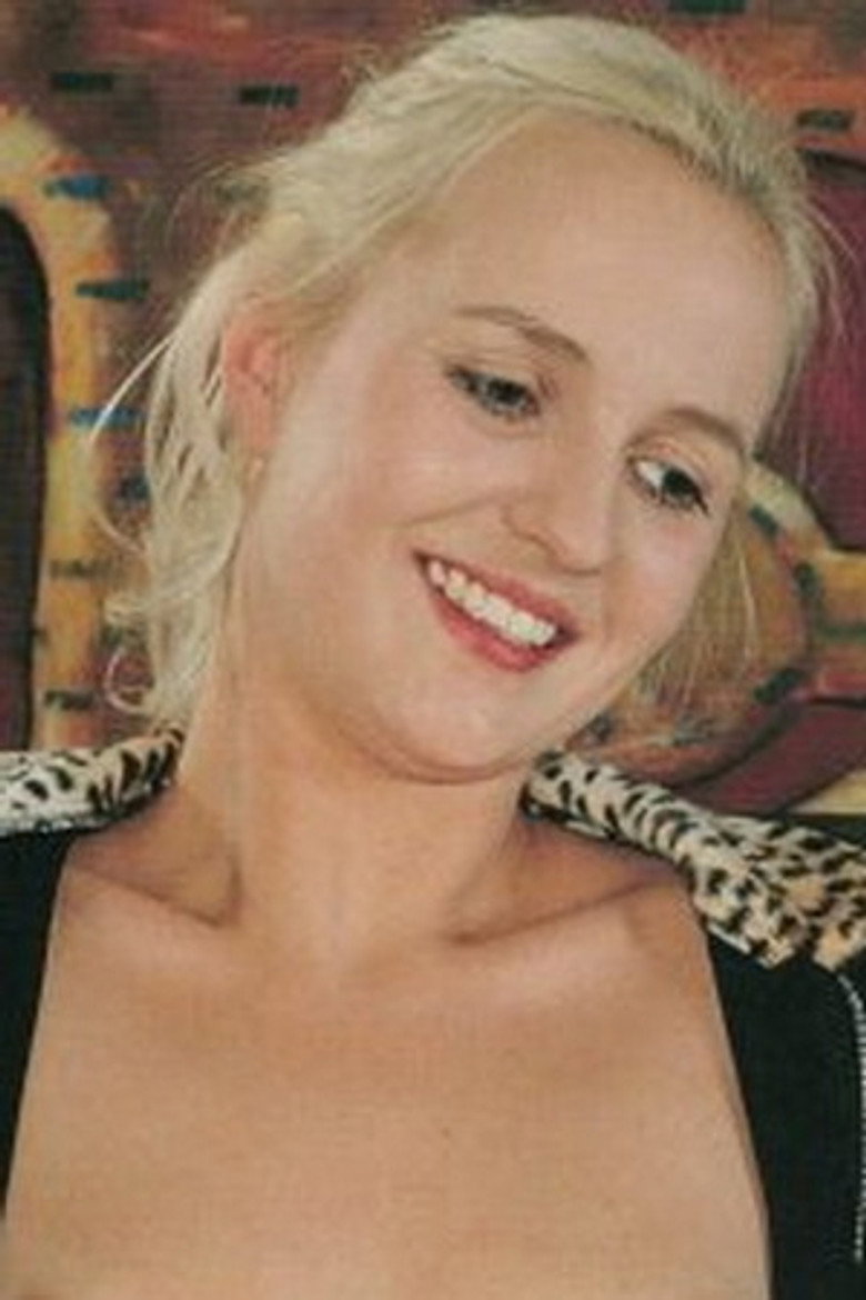 Laura Lamont photo