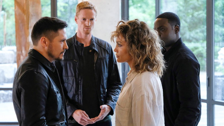 Still from Shades of Blue - Season 3 Episode 4