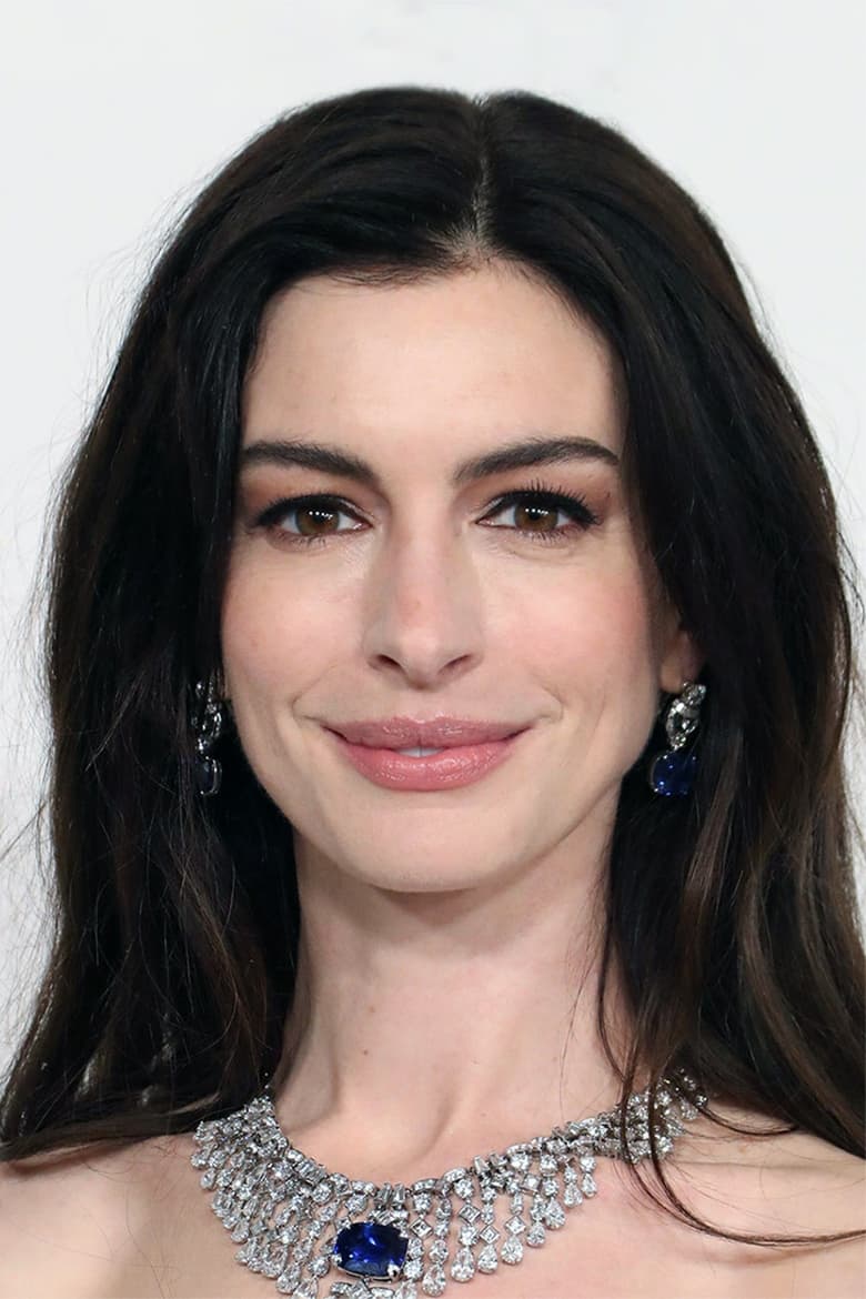 Anne Hathaway headshot