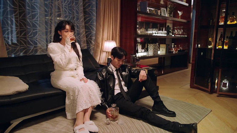 Still from Forever Love - Season 1 Episode 7