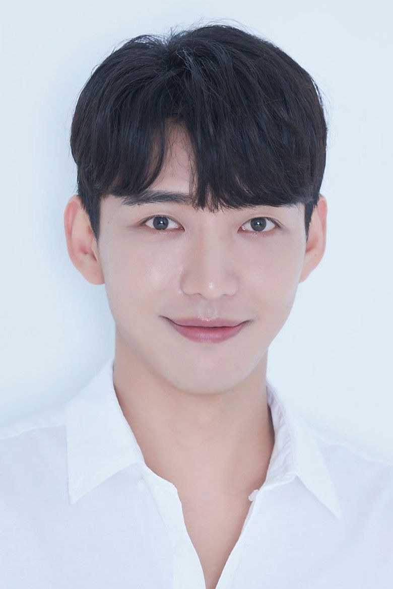 Jang Young-hyeon portrait image