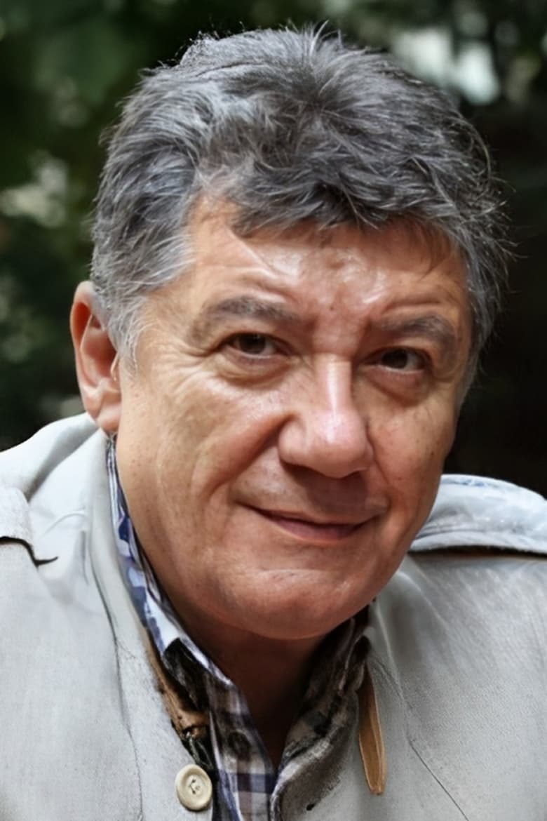 Tarık Ünlüoğlu photo 5