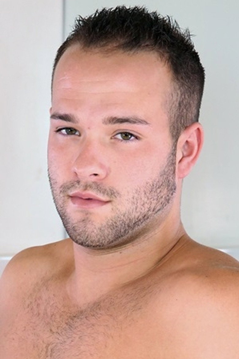 Luke Adams photo 5