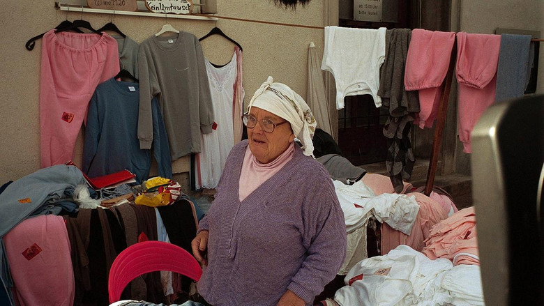 Frame from Alltagsgeschichte – Die Desperados vom 10. Bezirk