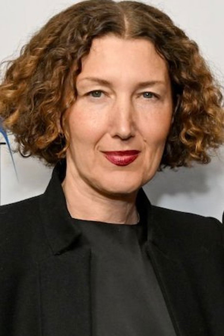 Claudia Sarne portrait image