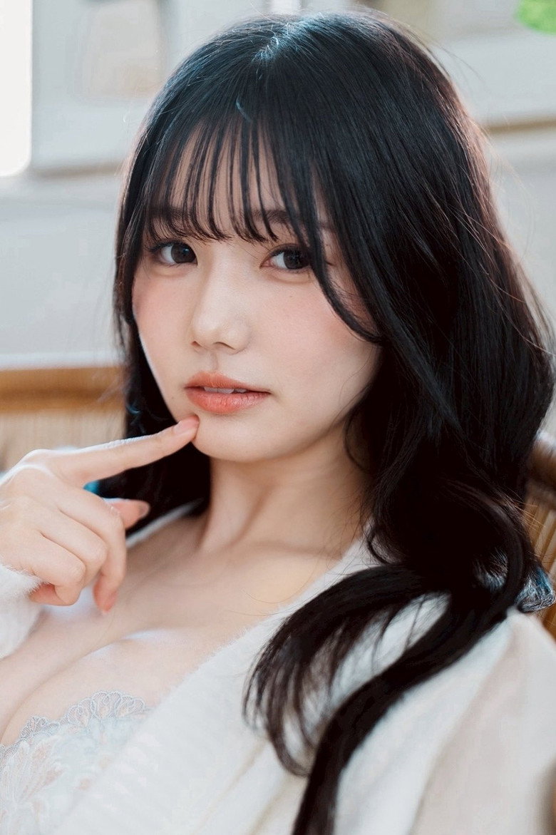 Photo de 純白彩永