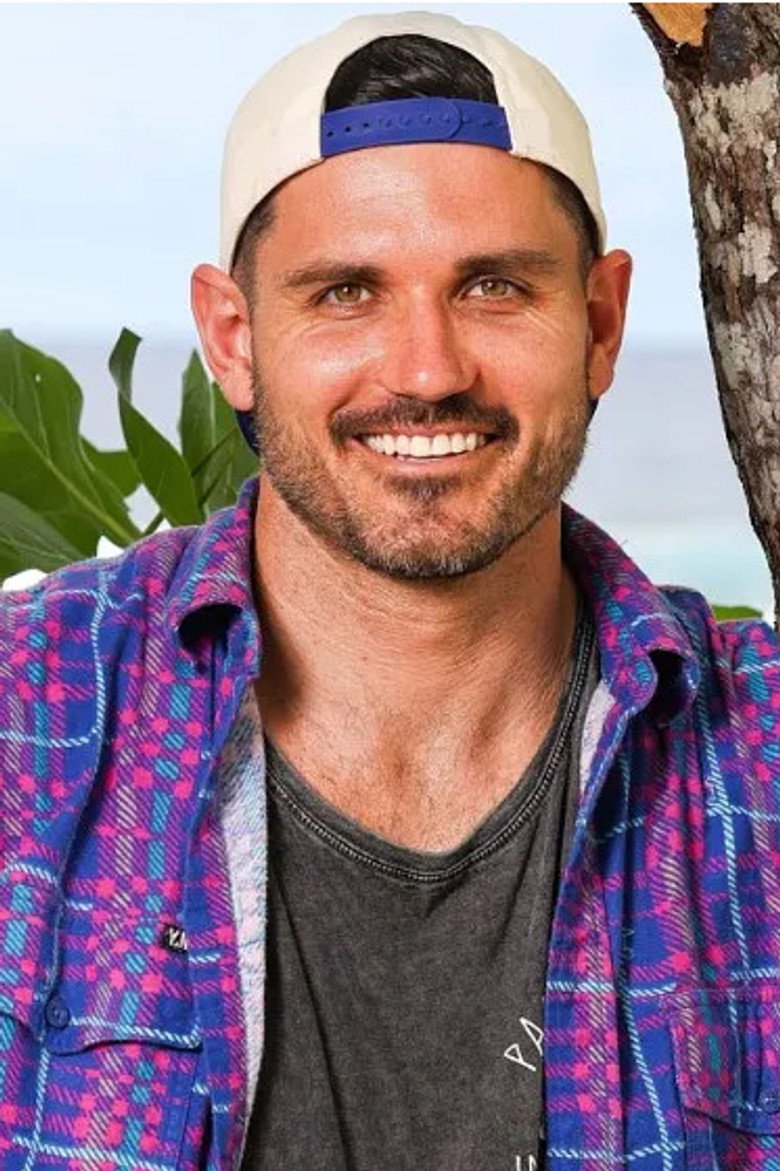 Simon Mee portrait