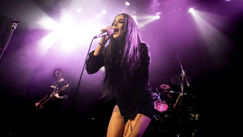 Image d'arrière-plan 2 du film Maggie Lindemann: SUCKERPUNCH WORLD TOUR