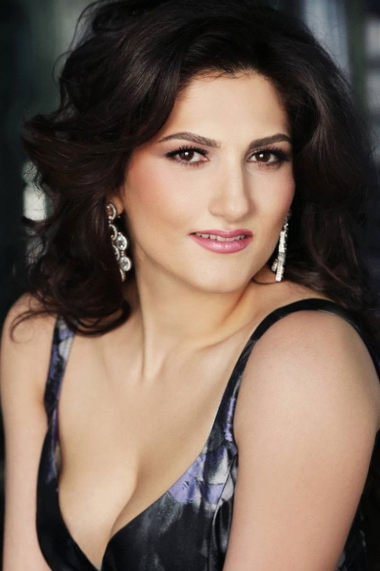 Dinara Aliyeva portrait image