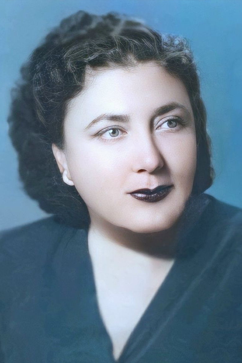Şaziye Moral photo 5
