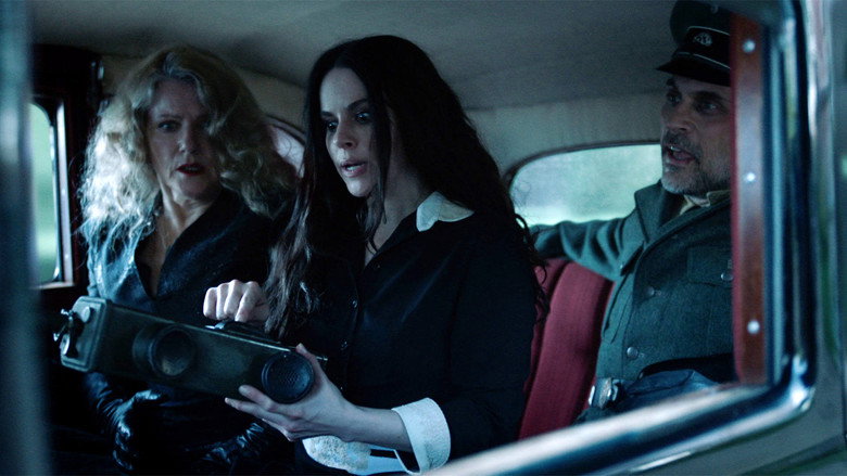 Still from 12 Monkeys - ซีซัน 4 ตอน 6