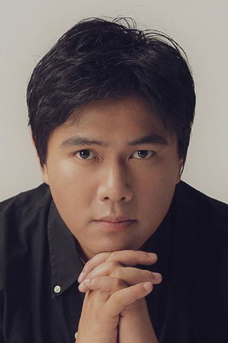 Roc Chen portrait image