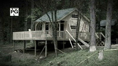 Still image for Tiny House Nation season 1 episode 2: River Escape Still image for Tiny House Nation season 1 episode 2: River Escape