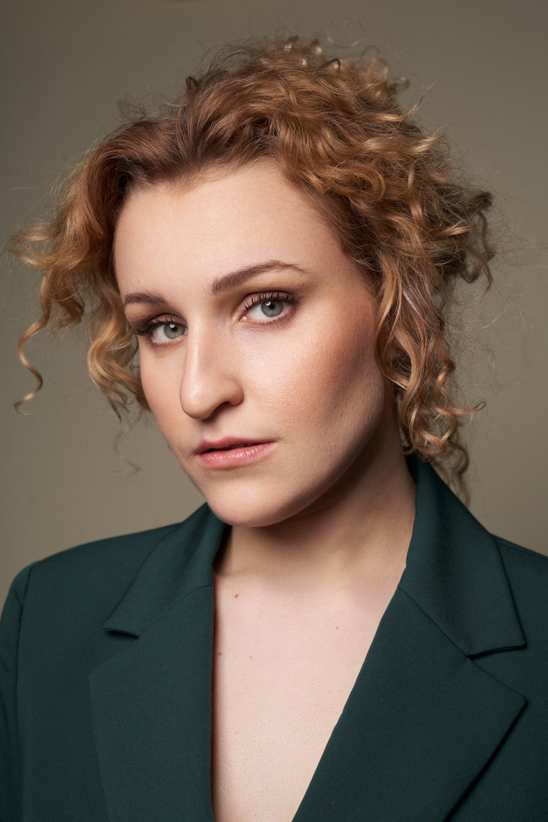 Iris de Graaf portrait
