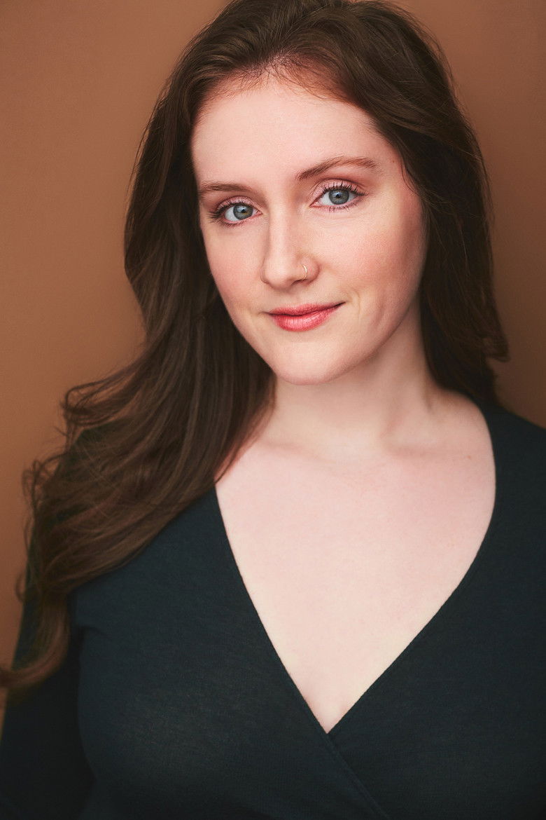 Amanda Leigh Bell portrait image